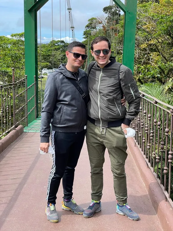 Orkan und Johannes – die Gesichter hinter Kreuzfahrtberatung Bärenfänger